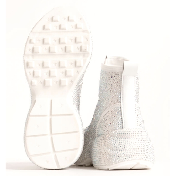 𝘽𝘼𝘾𝙆 𝙄𝙉 𝙎𝙏𝙊𝘾𝙆🖤𝑹𝒉𝒊𝒏𝒆𝒔𝒕𝒐𝒏𝒆 𝑷𝒍𝒂𝒕𝒇𝒐𝒓𝒎 - WHITE - Picture 11 of 13